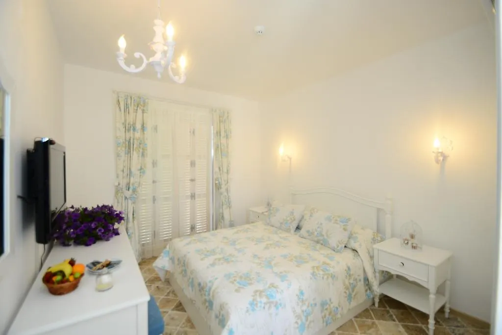 Alya Ruzgari Otel Alaçatı