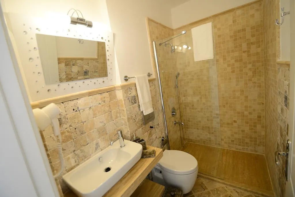 Alya Ruzgari Otel Alaçatı 2*,