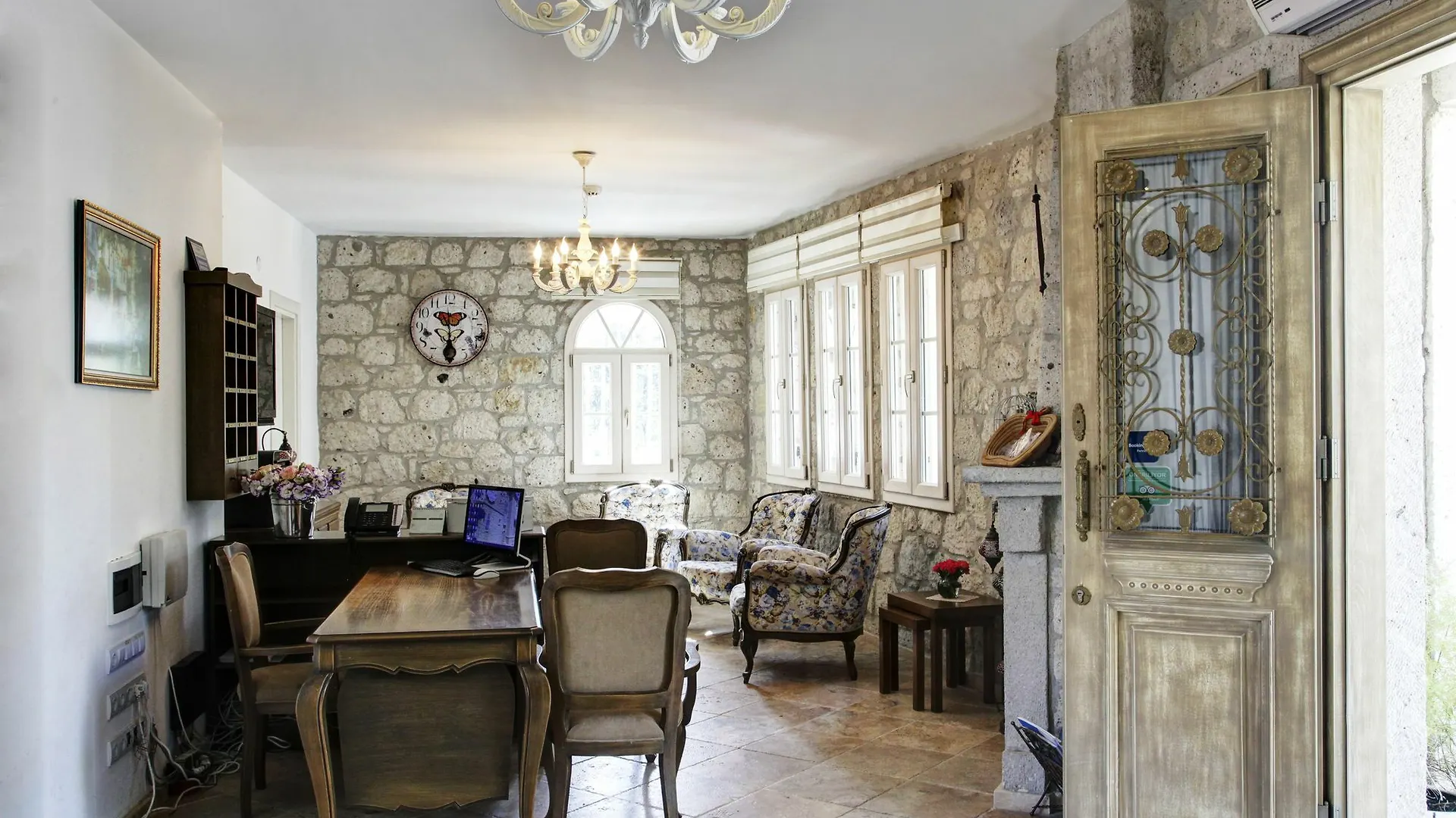 Alya Ruzgari Otel Alaçatı 2*,